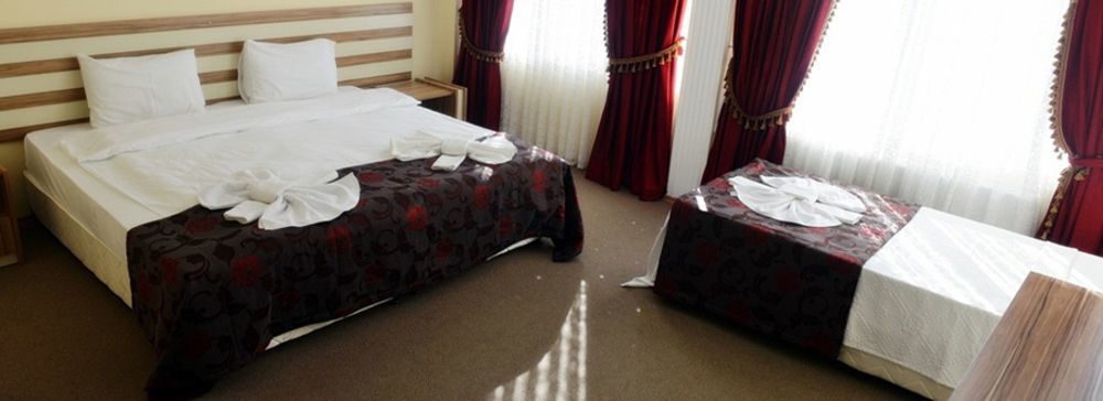 Tj'S Hotel エジェアバト エクステリア 写真