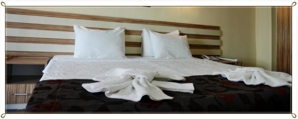Tj'S Hotel エジェアバト エクステリア 写真